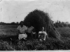 102. Rodzina Zborowskich w okolicach ul. Targowej w Garwolinie w 1936 roku. Zdjęcie udostępnił Mateusz Zieliński