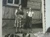 Regina Dębska z domu Kisiel z córką Bogusławą ( Niusią) - lata 50. XX wieku, Górki 37. Udostępnił Piotr Skuza
